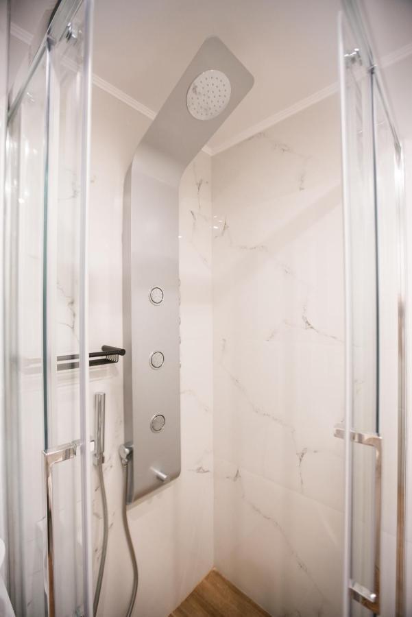 Athenian Living Suites Exteriör bild