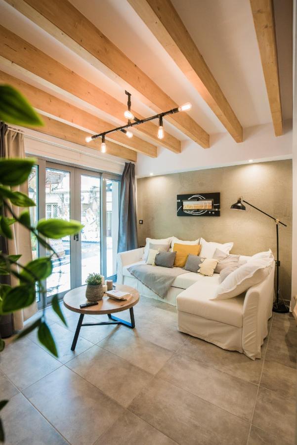 Athenian Living Suites Exteriör bild