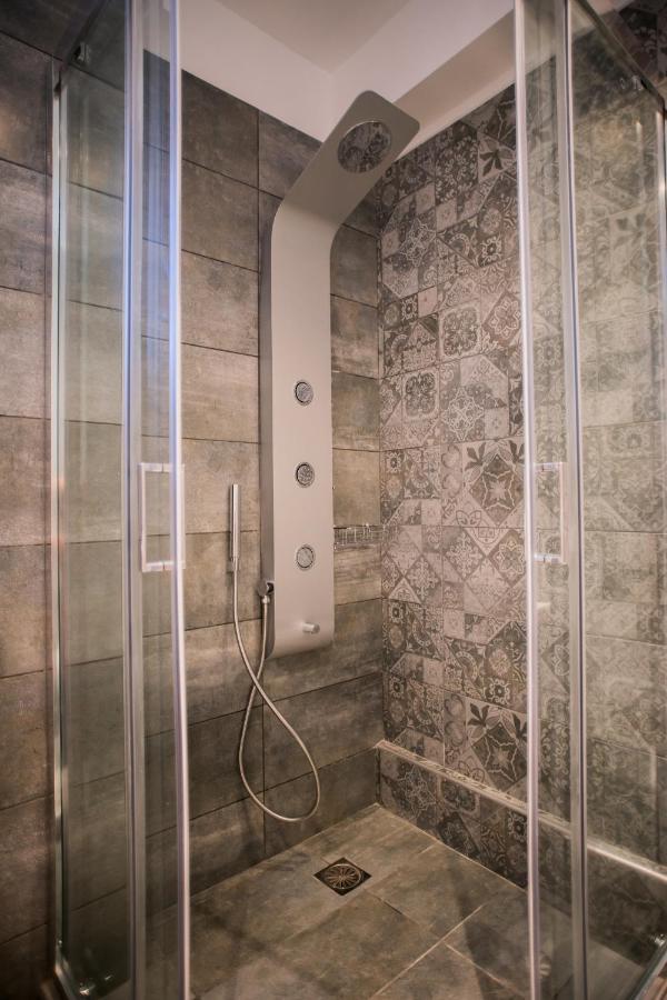 Athenian Living Suites Exteriör bild
